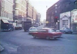 Tooley Street at London Bridge Bermondsey 1973.  X.png