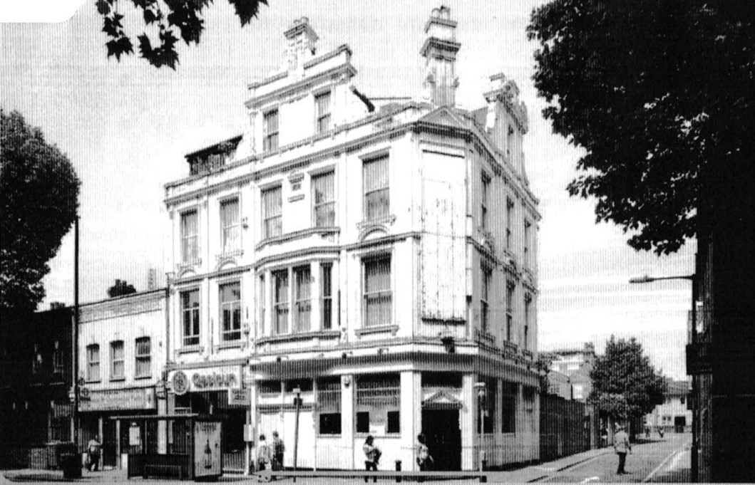 Sansom Castle Pub, Grange Road.    X.jpg