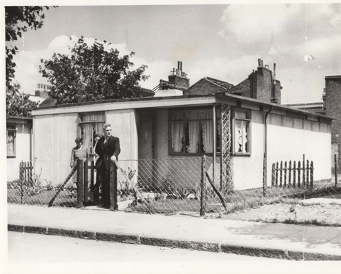 Macks Road,1946.   1   X.png