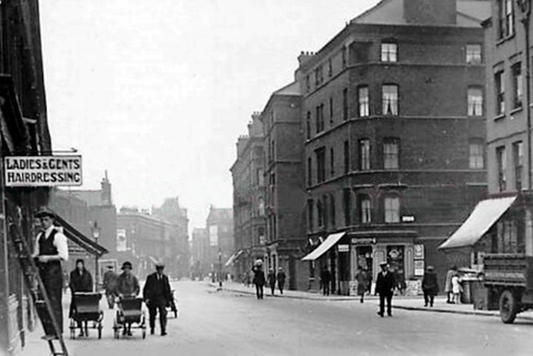 Deacon Street c1938, looking towards Walworth Road, the road on the right is Ash Street.   X.png