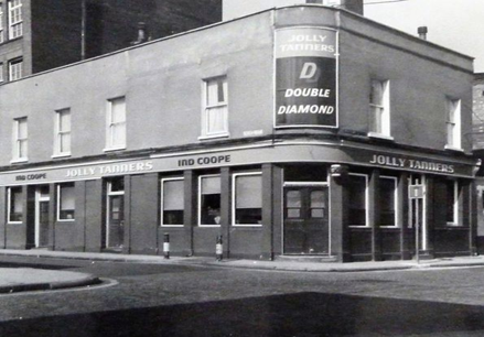 Rothsay Street, Jolly Tanners Pub, c1976.   X.png