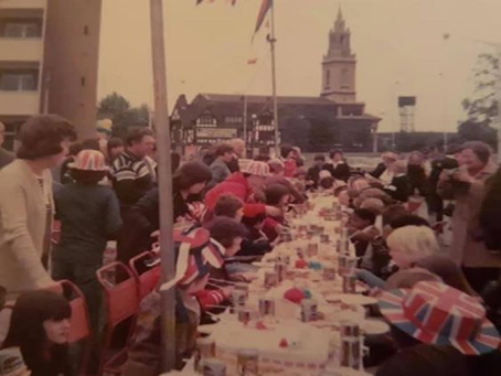 Bevington Street Bermondsey, The Queen’s Silver Jubilee Party in June 1977. Pic 4. X..png