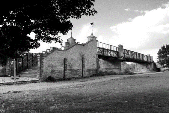 St Georges Way, Surrey Canal Bridge, Burgess Park.  X..png