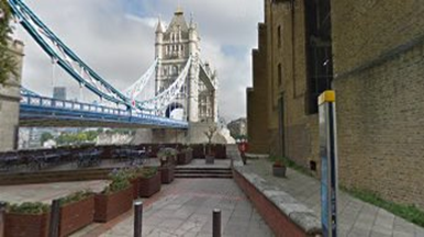 Shad Thames, location of Horselydown Old Stairs, 2021. To the left was Portland Wharf.   X..png