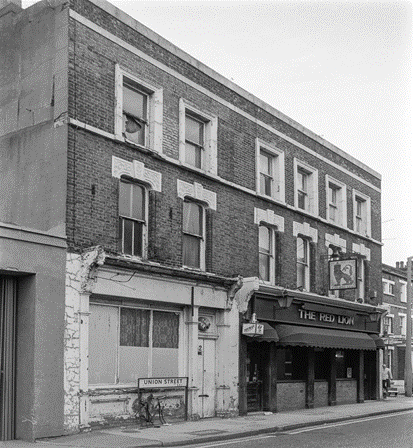 Union Street, The Red Lion Pub 1991. Formerly The Charles Dickens, now Mc & Sons Pub.  X..png