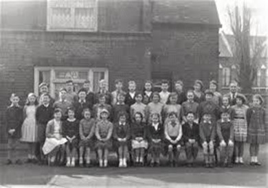 Cobourg Road Primary School, c1987.   X.jpg