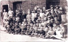 Weston Street,Bermondsey,1919..jpg