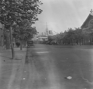 Maynard Road, off Lower Road.c1926. The Baptists Chapel built in 1857 on right.  X..png