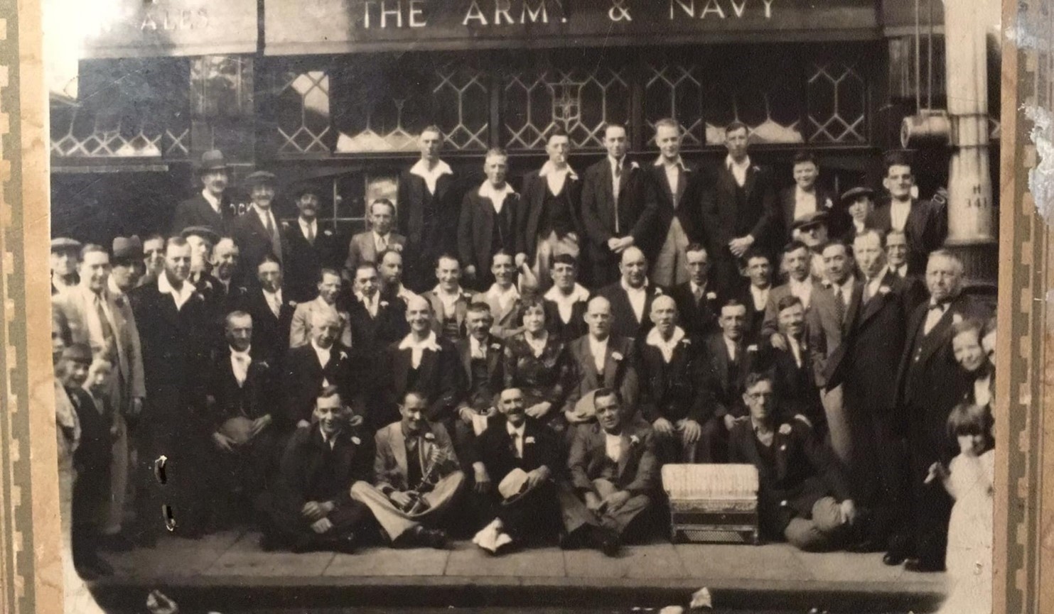 Addington Square. The Army & Navy Pub, 1936 Southend Beano. 1 X..jpg