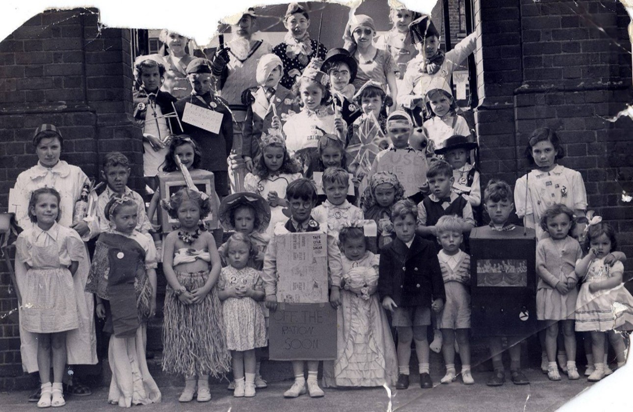 New Church Road, Evelina Mansions, Coronation fancy dress party 1953.  X..jpg