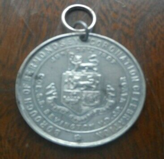 1902 BERMONDSEY Coronation Coin Medal EDWARD Vii & ALEXANDRA Royalty Commemorate.  X.png
