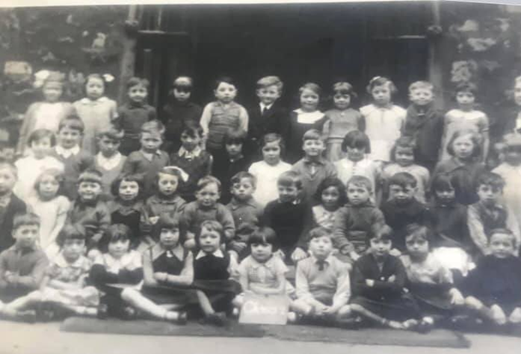 Larcom Street 1935, St Johns School. X.png