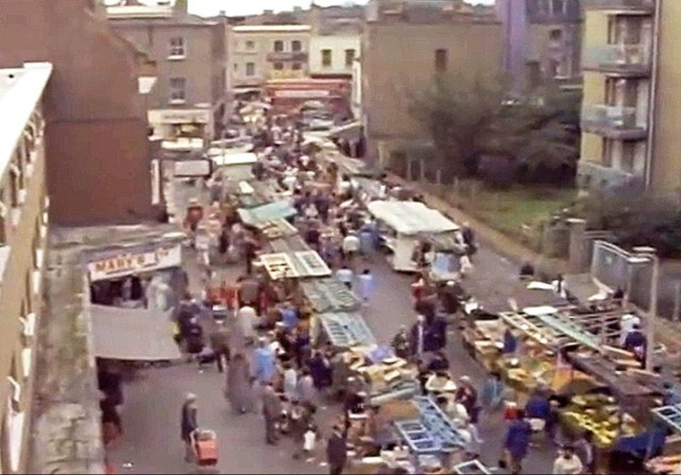 East Street Market,c1980. The Lane looking towards Walworth Road.  X..png