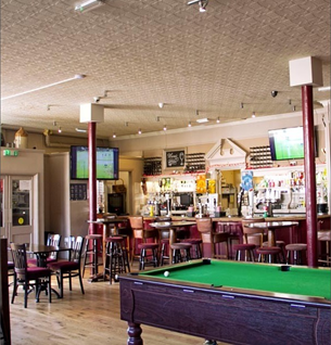 888 Old Kent Road, interior of the Windsor Pub.  2 X..png