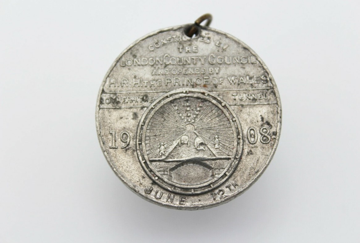 Medal marking the opening of the Rotherhithe Tunnel in 1908.   X..jpg