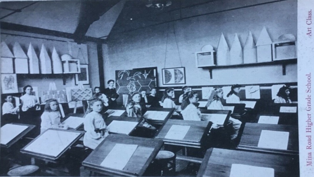 Mina Road school art classroom (later Walworth School) c.1906.  2  X.jpg