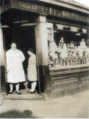 Neptune Street, Rotherhithe, c1930.  X..png