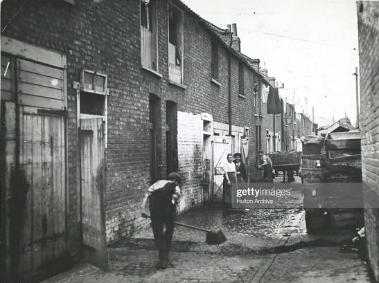Lynton Mews c1919.  1 X..png