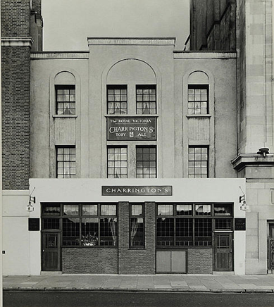 Waterloo Road 1954.The Royal Victoria, now closed.  X..png