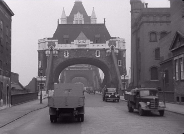 Tower Bridge 1951.  X..png