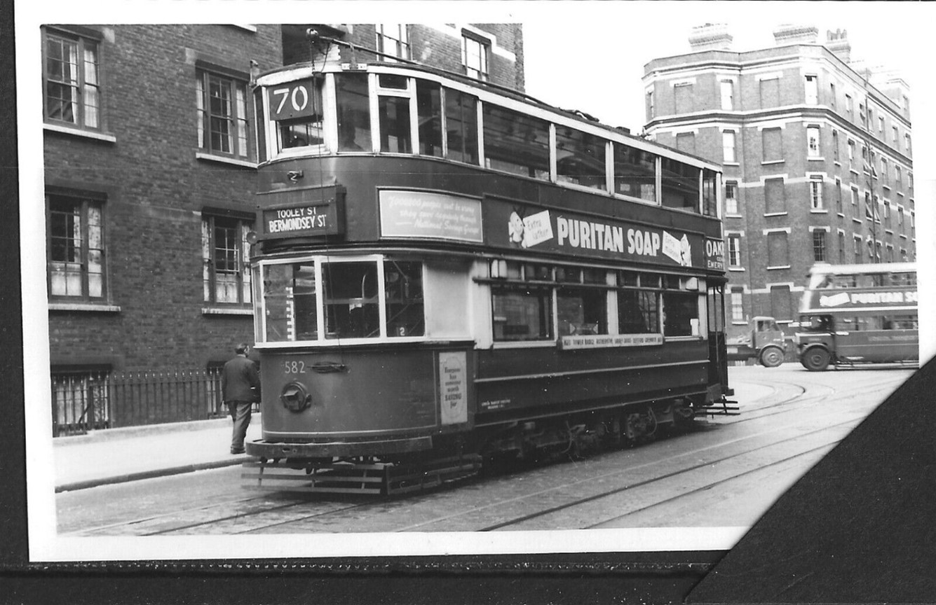 Tooley Street, Tower bridge Road behind.  X..jpg