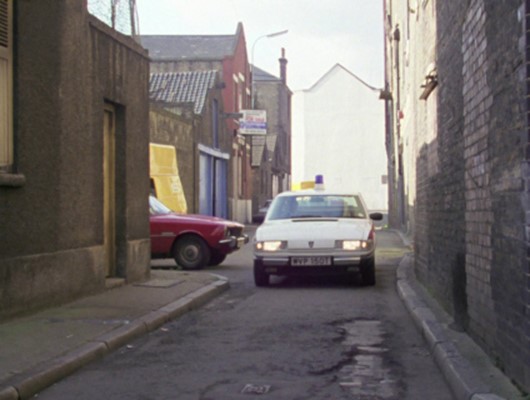 Bodie & Doyle, TV series.  Foxhole on the Roof, c1980.  Bermondsey Wall West, Bermondsey.  X..jpg