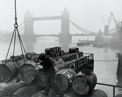Pool of London, Tower Bridge, c1930.  X..png
