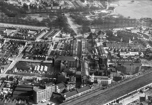 Drummond Road, Peak Freans Biscuit Factory, bottom left.  X..png