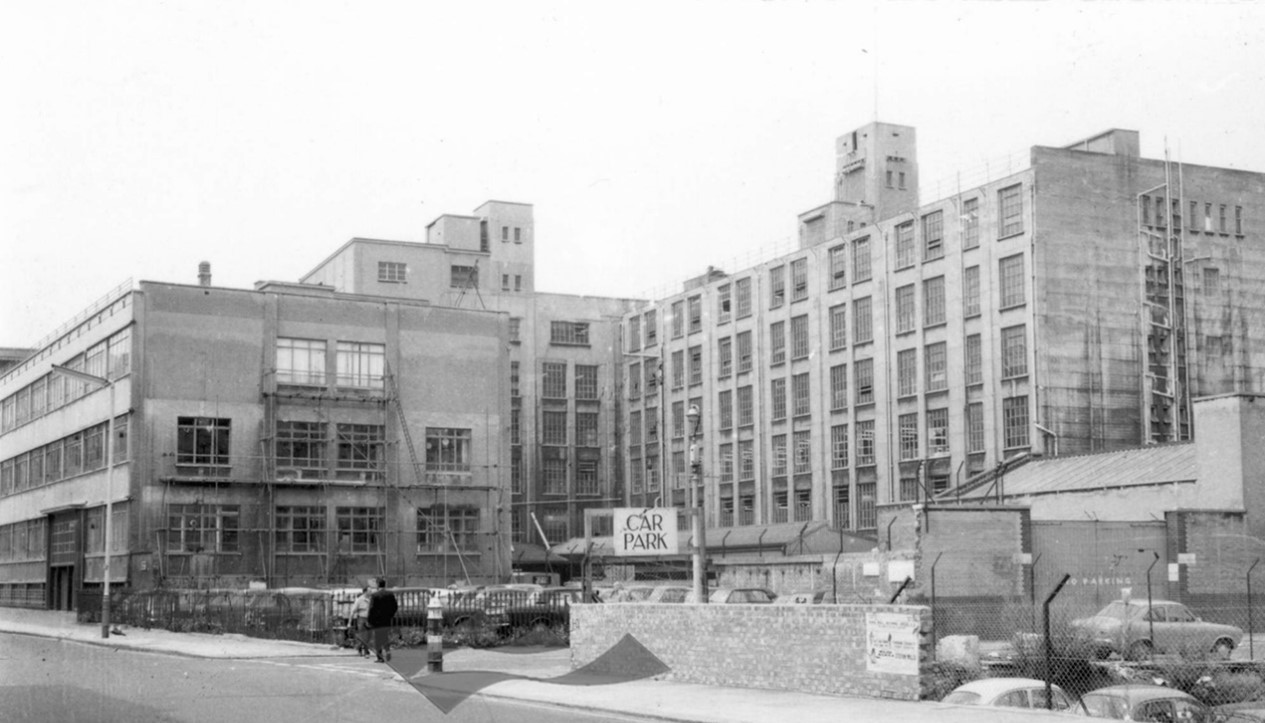 Stamford Street, c1971. The east side of Boots warehouse.   X. (2).jpg