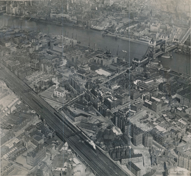 Tower Bridge Aerial Photo 1946, you can see some of the war damage in the area. X. (2).png