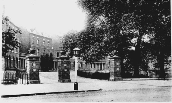 New Kent Road, Paragon School.  X..jpg