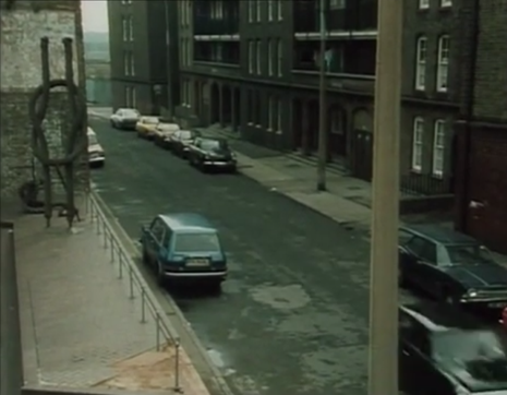 Film Blind Eye Dempsey and Makepeace drives along Rotherhithe Street past the Seaford Buildings.  X.png