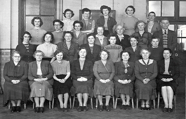 Searles Road,Paragon School Teachers... c1955.   X.png