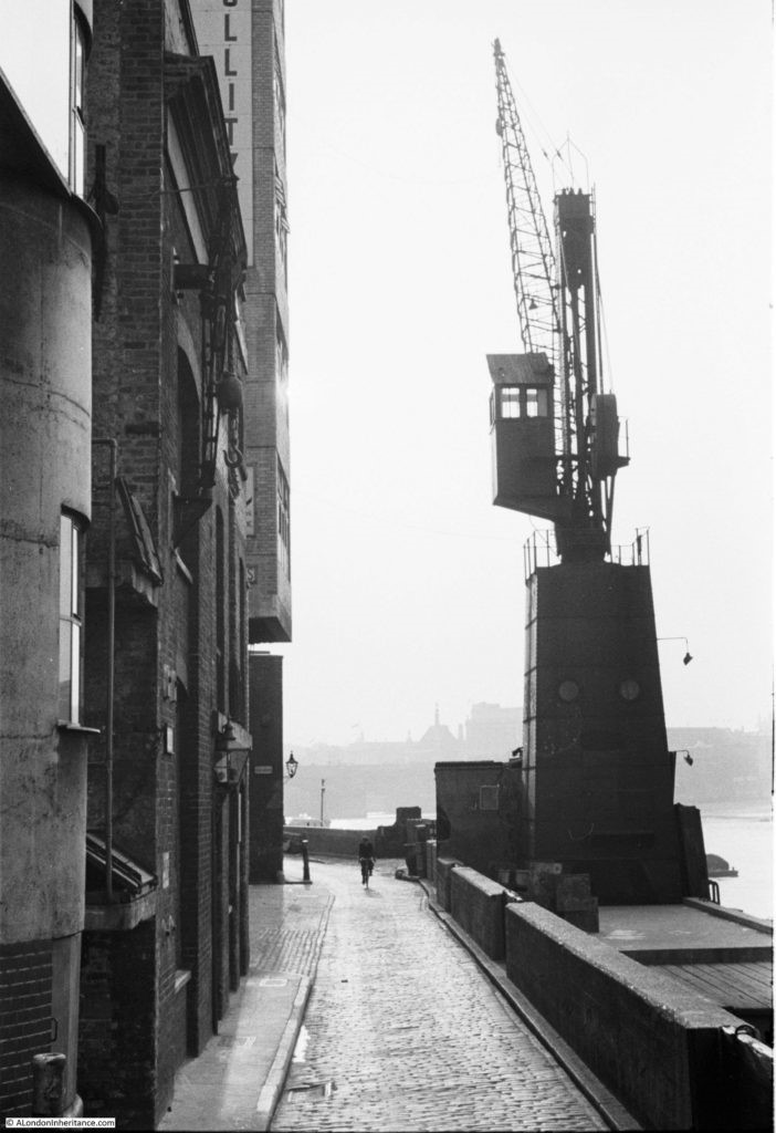 Bankside West from Southwark Bridge..jpg
