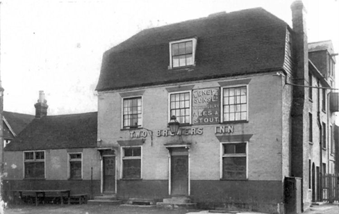 Yalding, Two Brewers Pub, we lived near here.  X..png