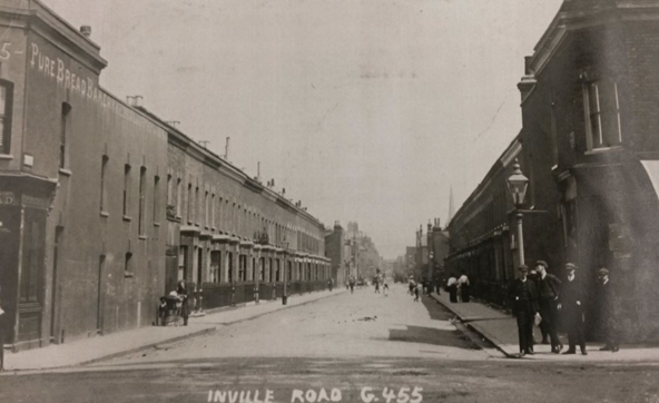 Inville Road, from Alvey Street, with The Gloucester Arms Pub on the right.   X..png