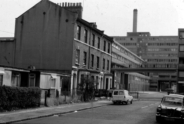 Aldbridge Street, looking towards Alvey Street.   X.png