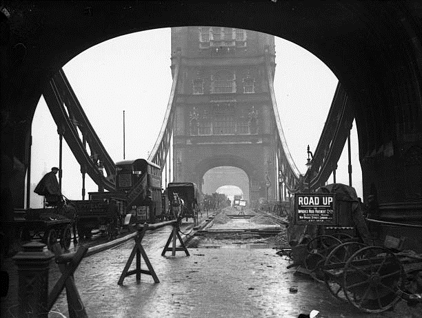Tower Bridge c1931.   X..png