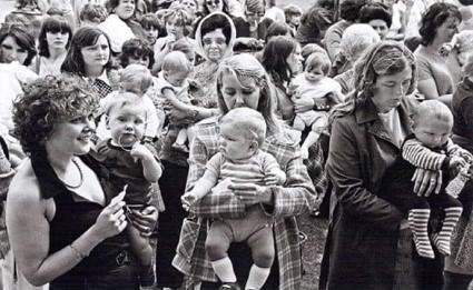 Southwark Park. The Bermondsey and Rotherhithe Carnival, Summer 1974.  X.jpg