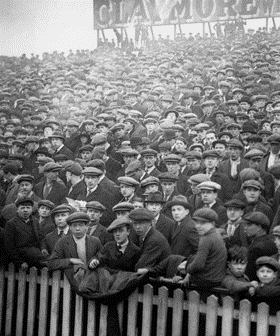 The Den Millwall v Southend February 1923.  X..png