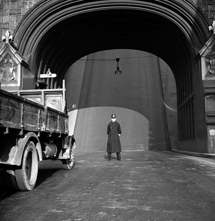 Tower Bridge. 3  X..jpg