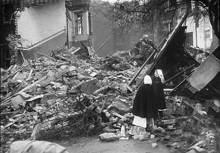 Havil Street, St Giles Hospital in Camberwell, after it was hit during The London Blitz of World War Two 1940.  X.png