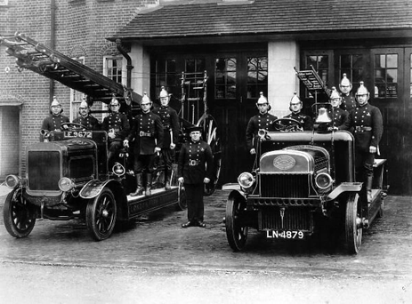 Southwark Bridge Road SE1, Southwark fire station, the original engine house opened in 1878. X..png