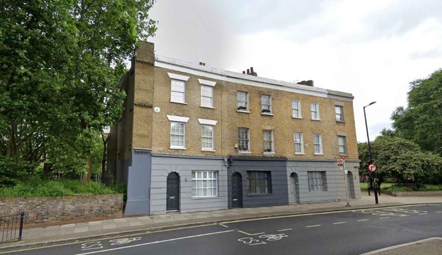 6. Southwark Bridge Road, same location 2022. Marshalsea Road left.  X.jpg