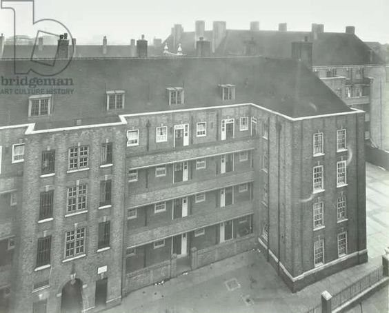 Flockton Street, Bermondsey, Dickens Estate, c1935. X..png