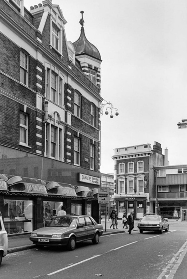 Merrow Street, The Rock Pub across Walworth Road.   X..jpg
