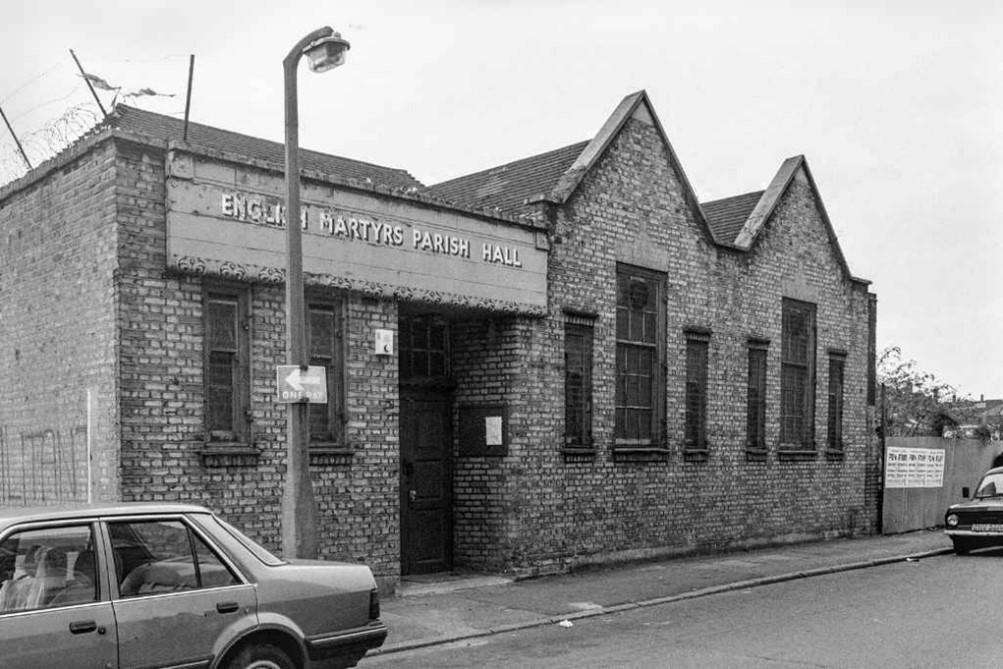 Wadding Street, Southwark, 1989, English Martyrs Parish Hall.  X..jpg