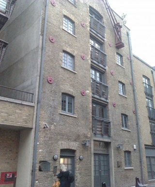 Bermondsey Wall West, Chambers Wharf. 1.  X..png