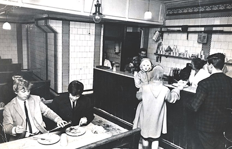 Tower bridge Road, Joyce's Pie and Mash shop, c1950. Tommy Steele (Hicks) & Jimmy Tarbuck. X..png