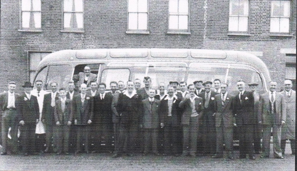 C Grace & Sons Transport beano, James Grace on the right. X..jpg